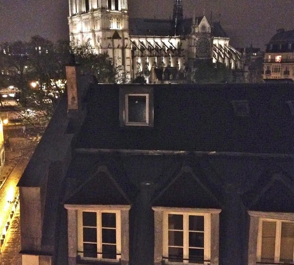 A Balcony On Notre Dame
